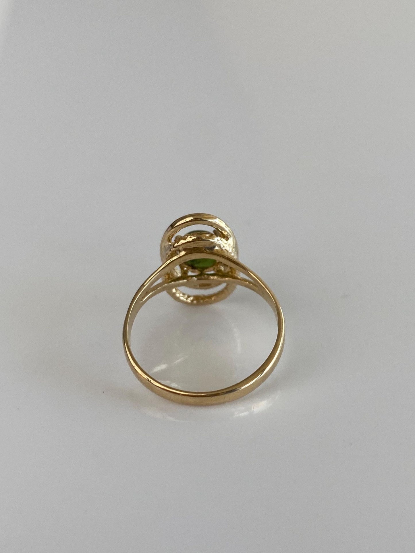 Vintage Solid 14k Yellow Gold Nephrite Ring - Size 6