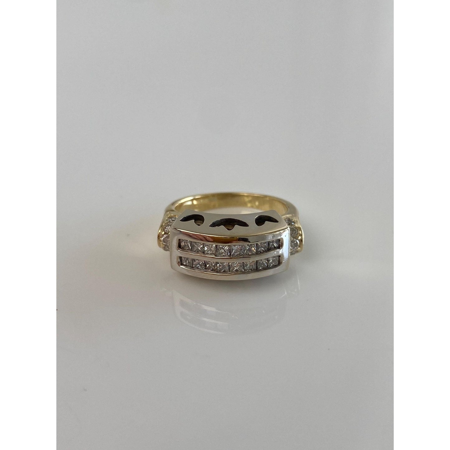 Vintage Solid 14k Yellow & White Gold Diamond Ring Band - Size 7