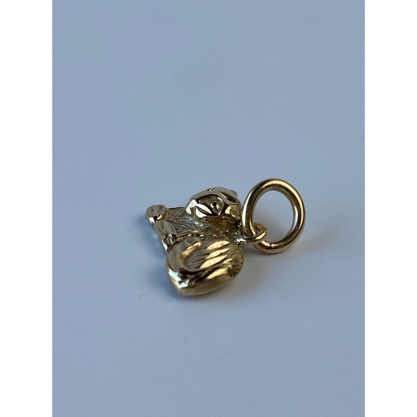 Vintage Solid 14k Yellow Gold Laying Cat Charm