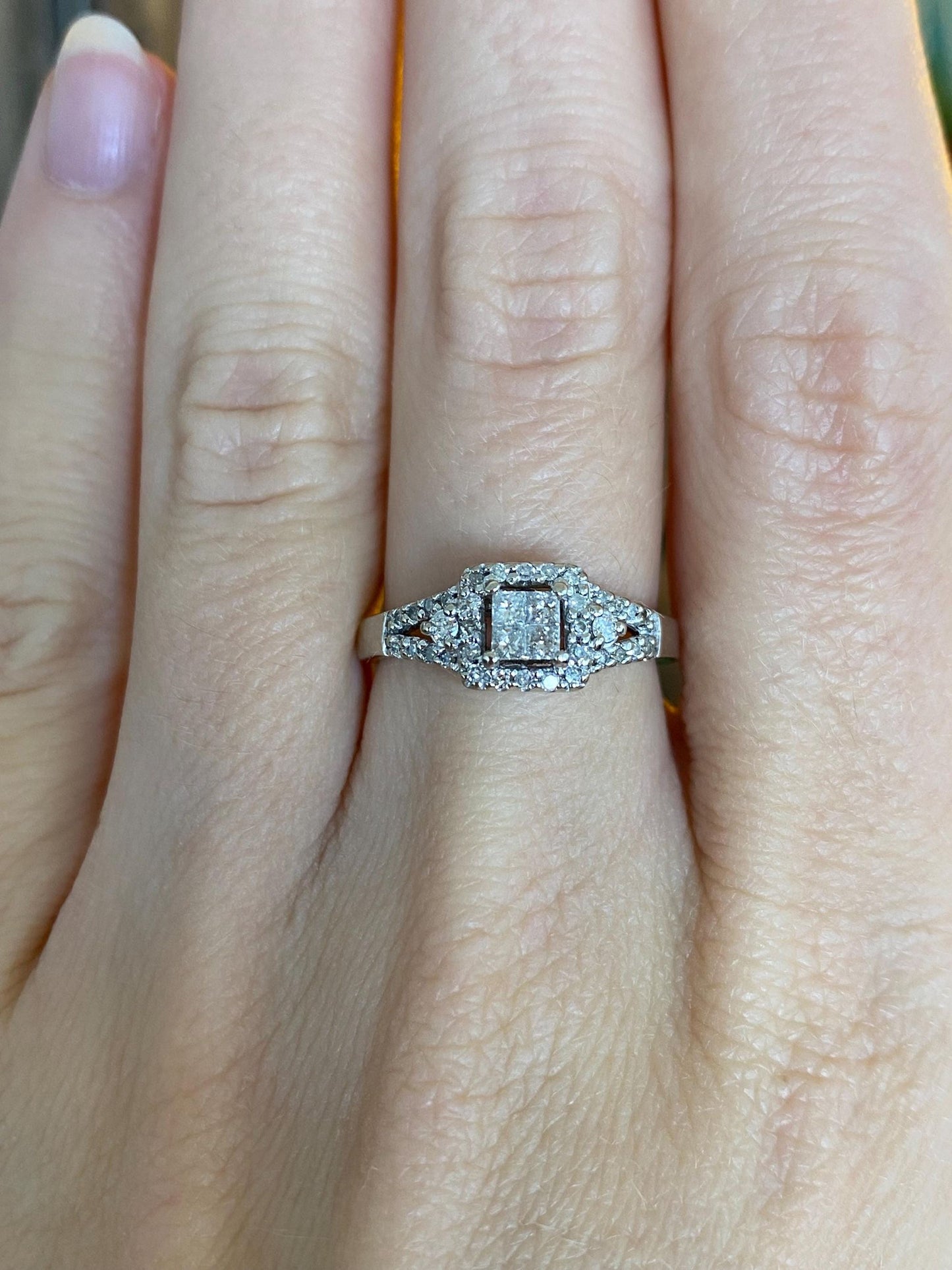 Vintage Solid 10k White Gold Diamond Ring - Size 6.5
