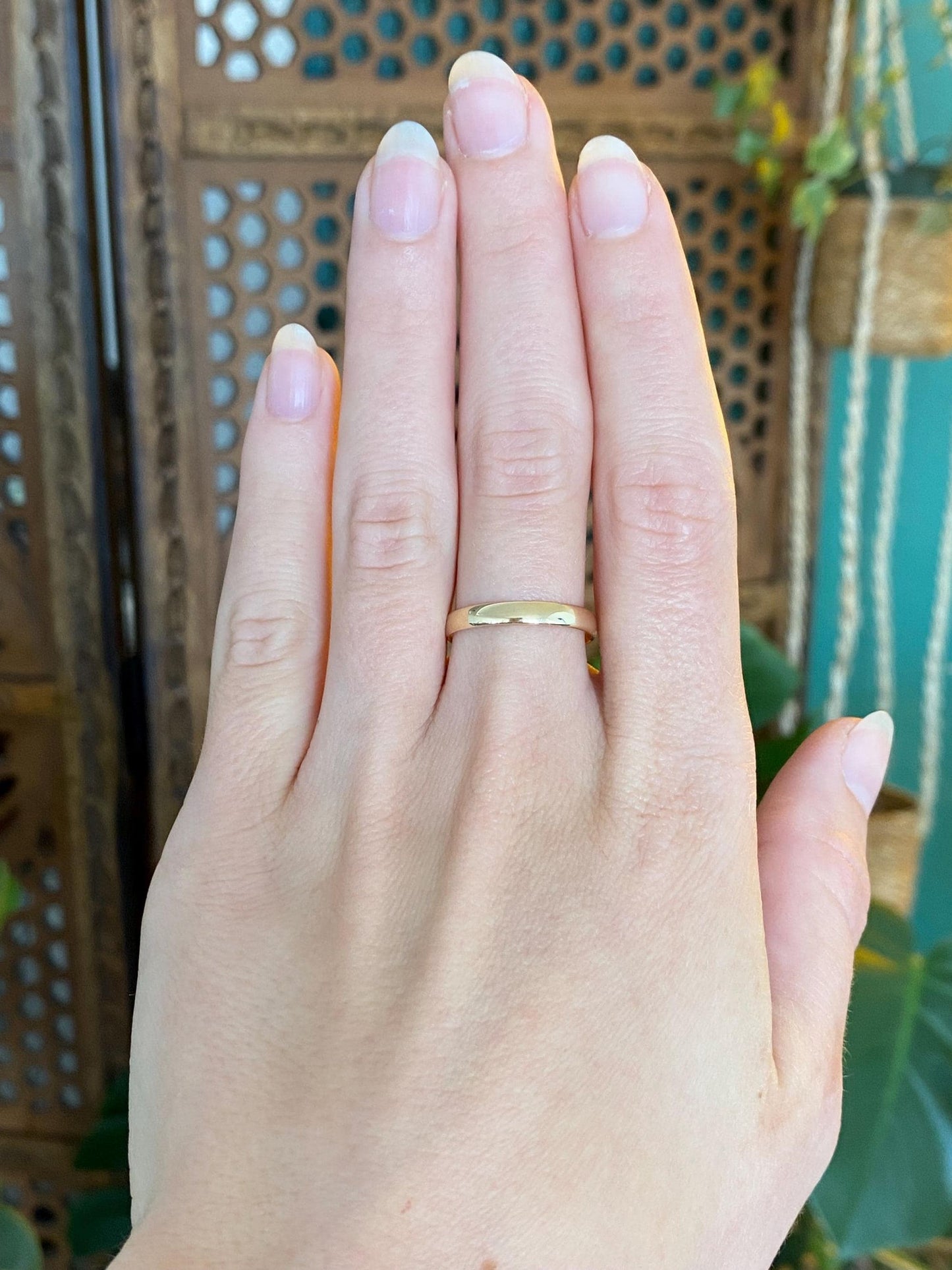 Vintage Solid 14k Yellow Gold Ring Band - Size 7.5