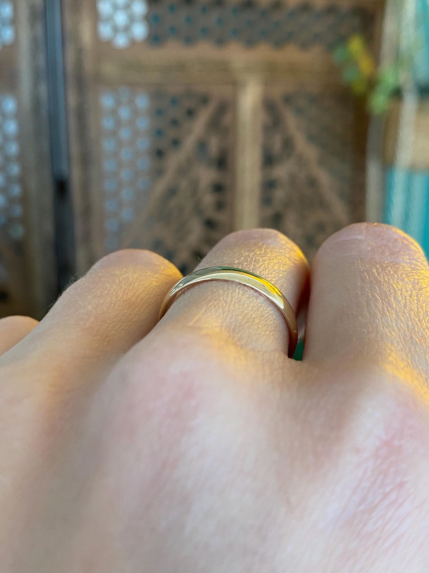 Vintage Solid 14k Yellow Gold Ring Band - Size 7.5