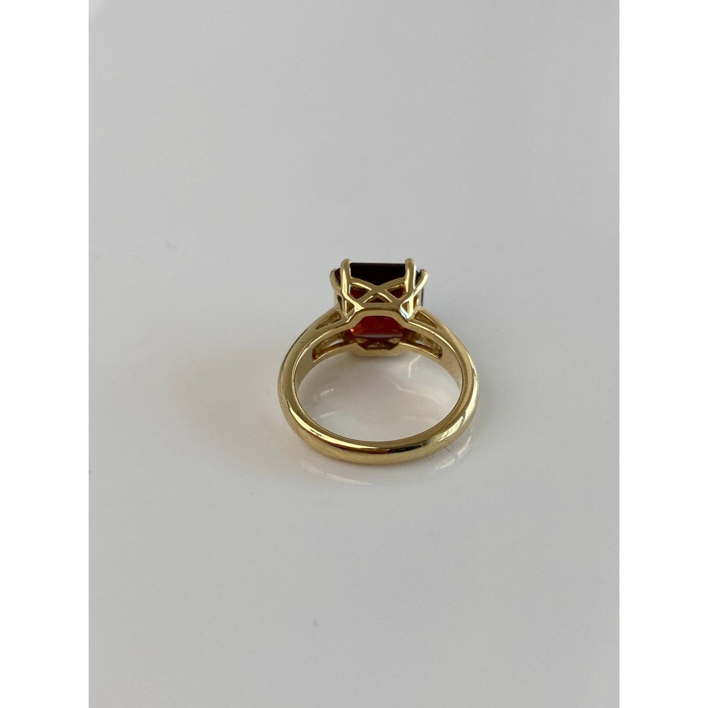 Vintage Solid 14k Yellow Gold Garnet Ring - Size 4.75