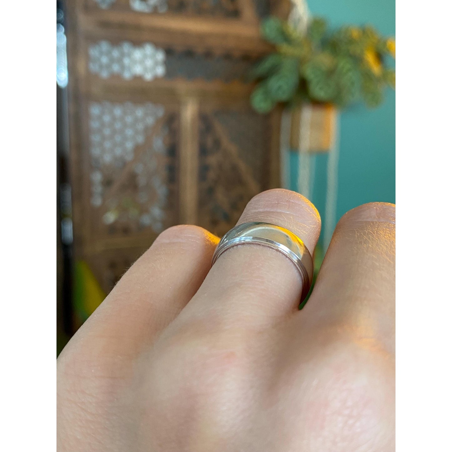 Vintage Solid 14k White Gold Ring Band - Size 5.75