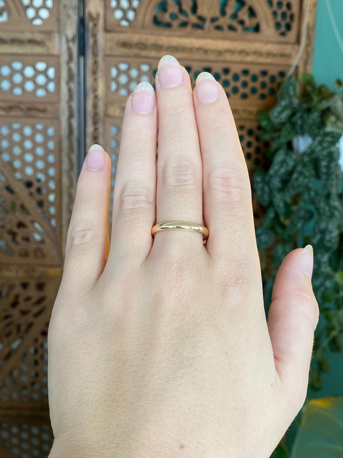 Vintage Solid 14k Yellow Gold Ring Band - Size 10
