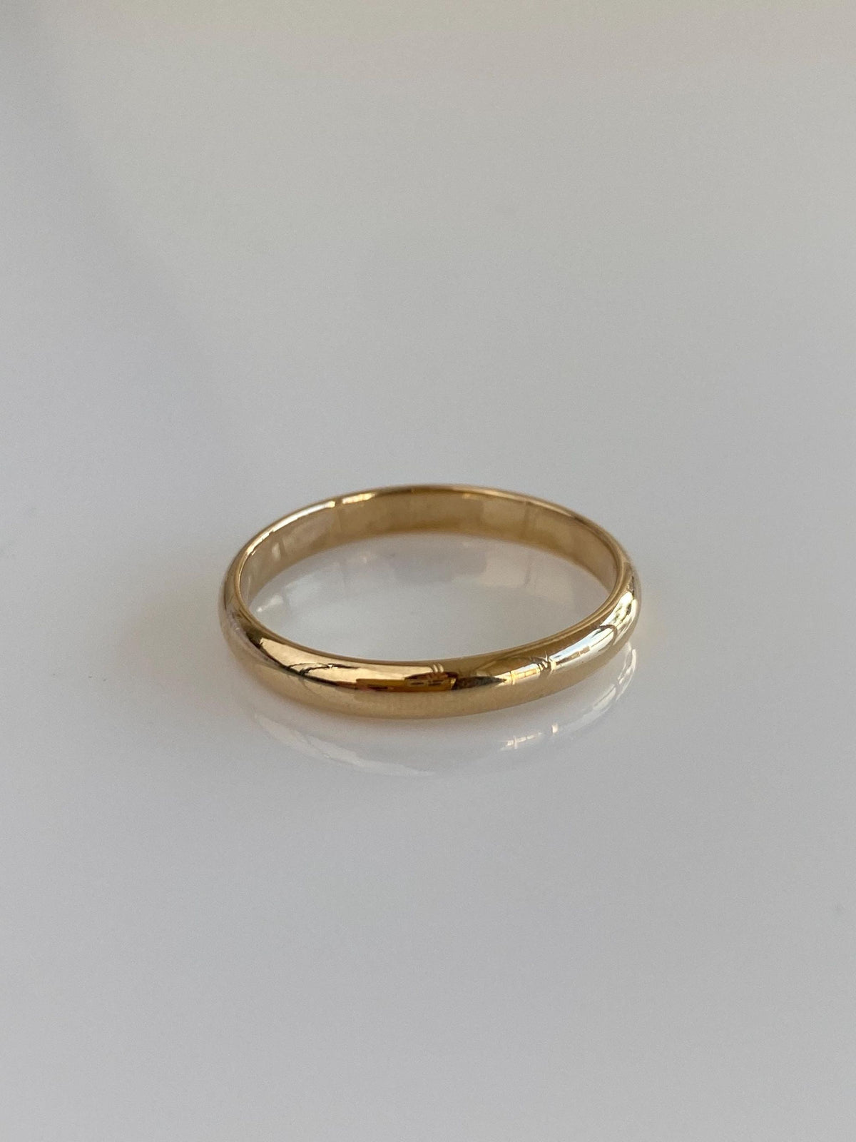Vintage Solid 14k Yellow Gold Ring Band - Size 10