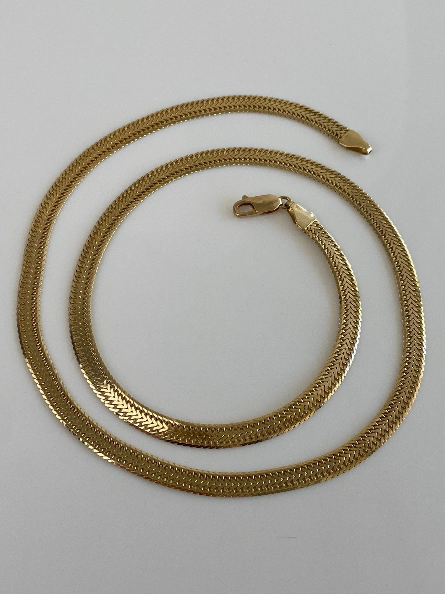 Vintage Solid 14k Yellow Gold Flat Woven Chain Necklace - 20 inches