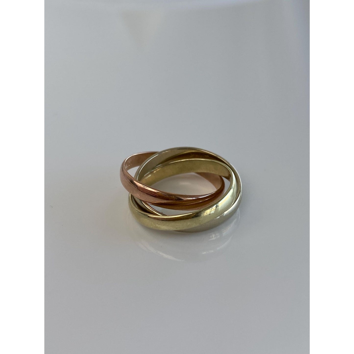 Vintage Solid 14k Tri Tone Gold Rolling Ring - Size 4.75