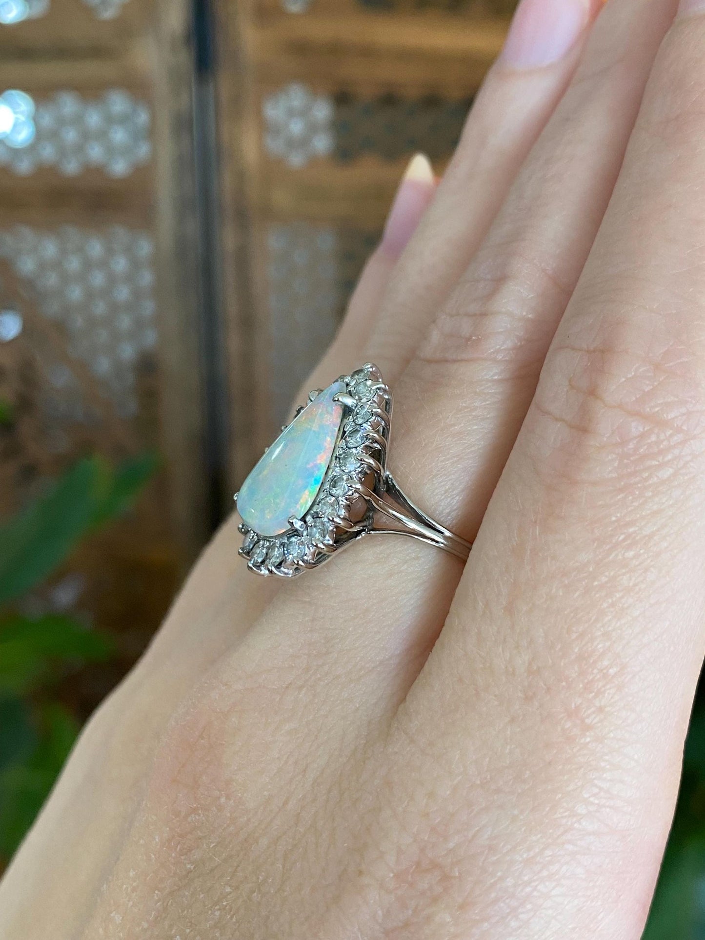 Vintage Solid 18k White Gold Diamond Halo Opal Teardrop Ring - Size 5.5
