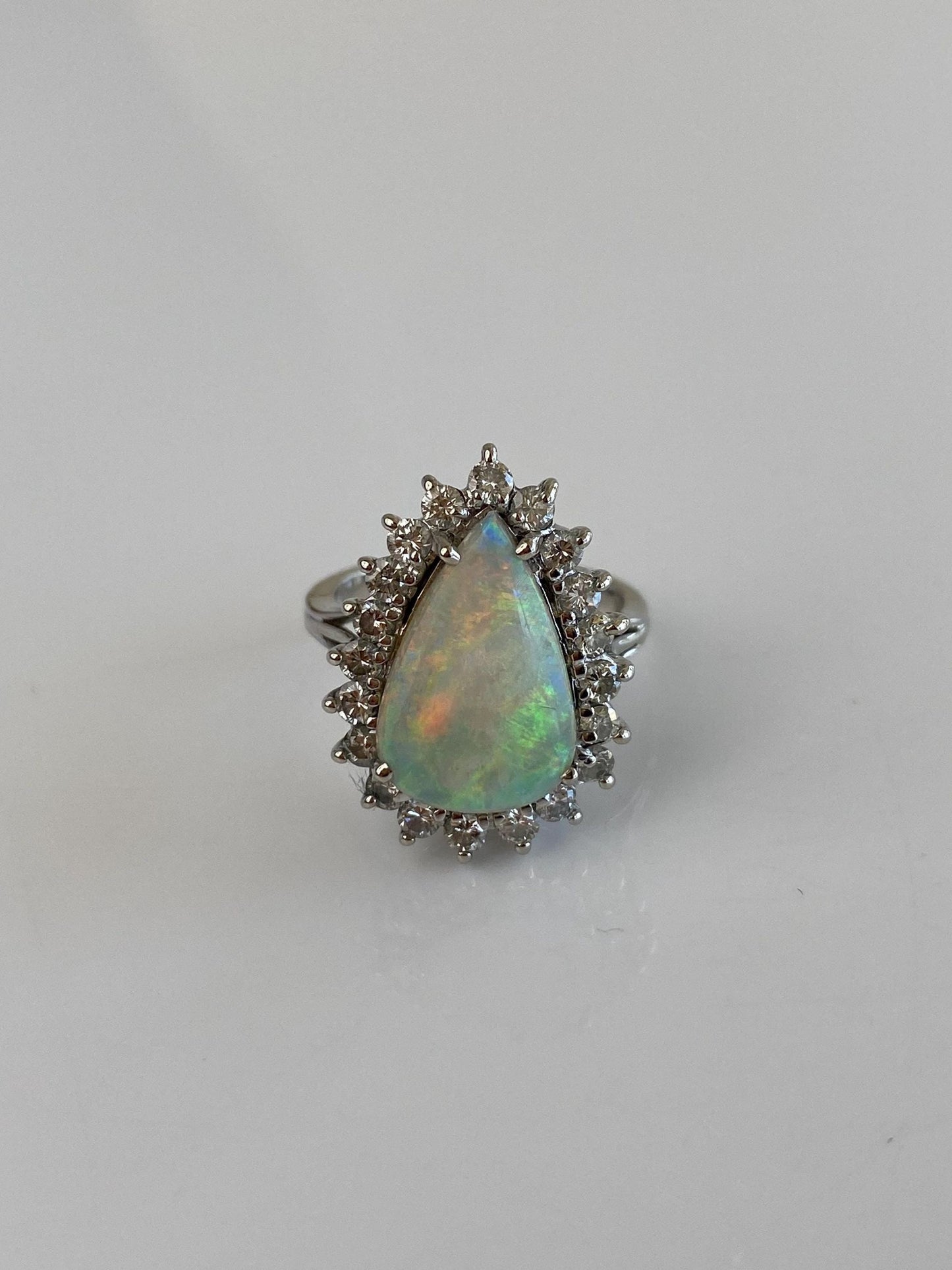 Vintage Solid 18k White Gold Diamond Halo Opal Teardrop Ring - Size 5.5