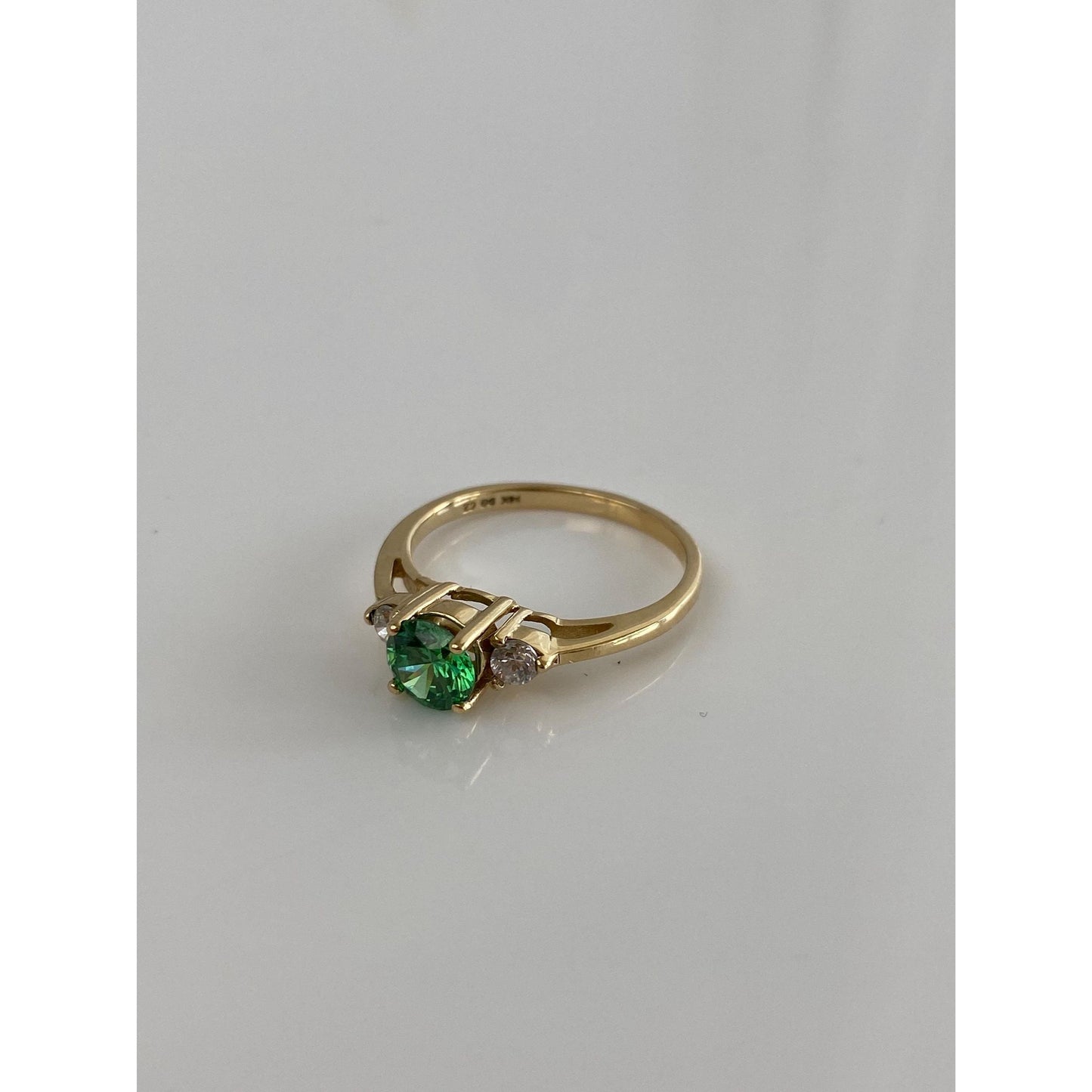 Solid 14k Yellow Gold Green & Clear Cubic Zirconia Ring - Size 8.5