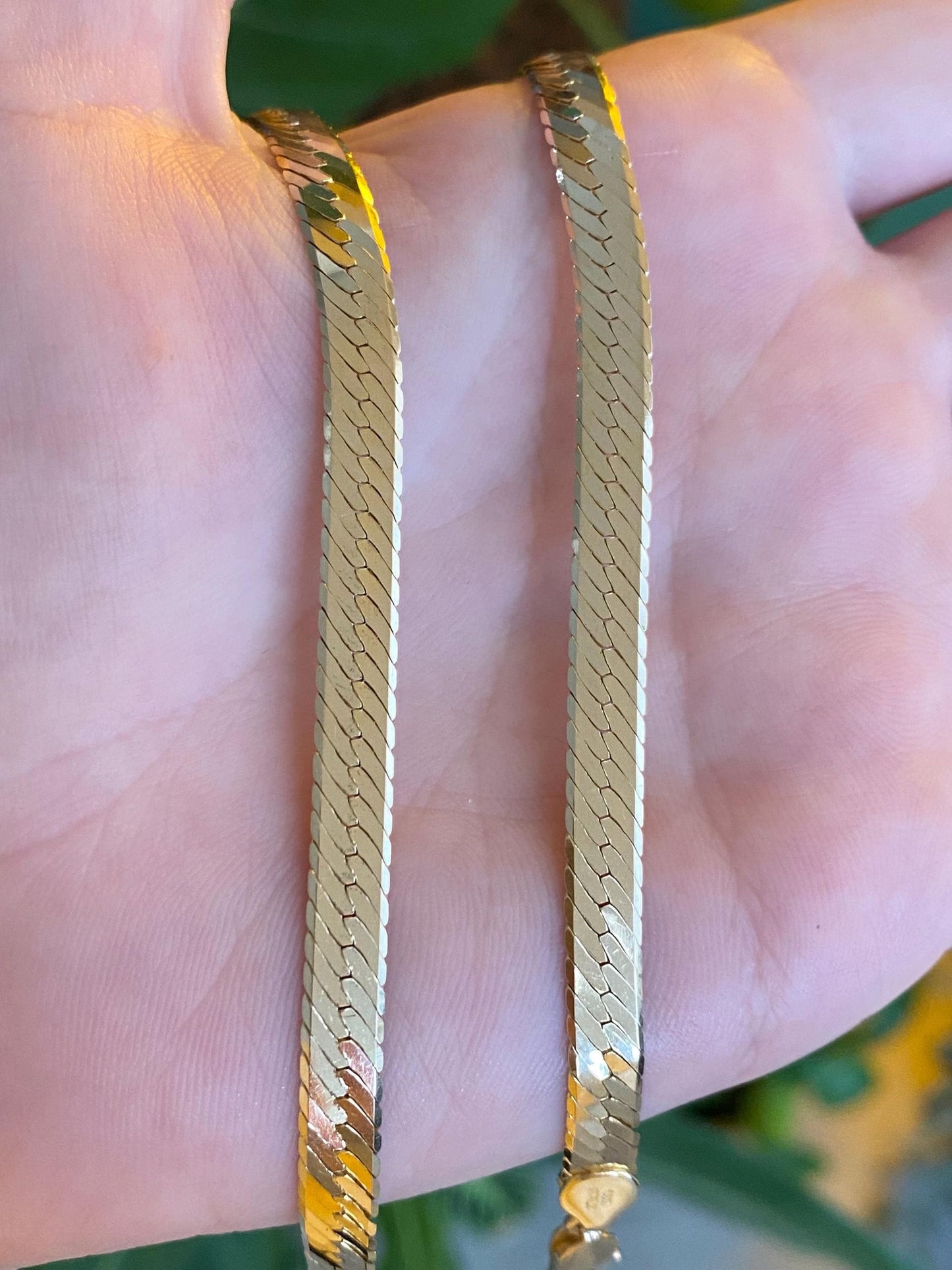 Vintage Solid 14k Yellow Gold Chunky Herringbone Chain Necklace - 16.25 inches