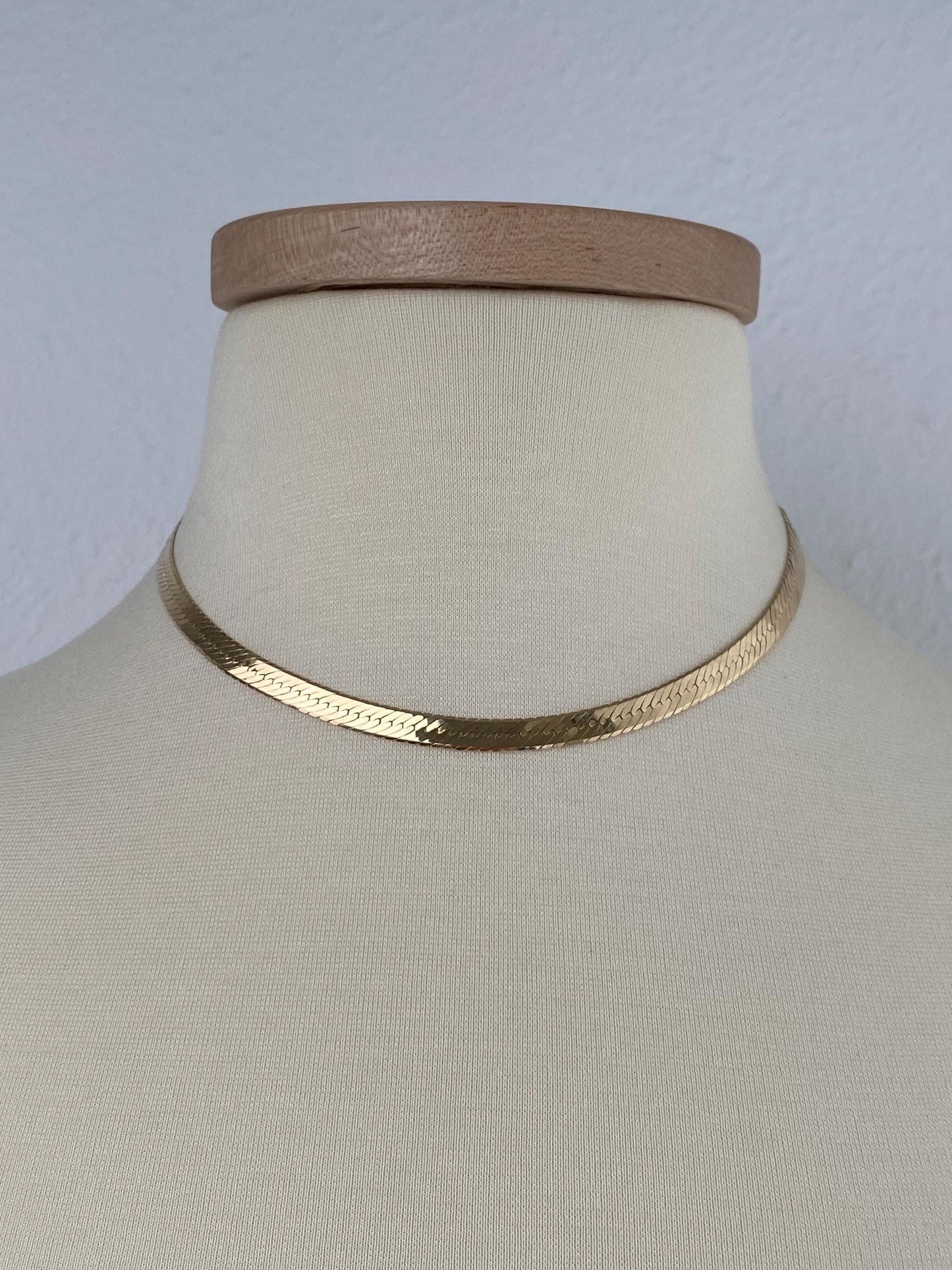 Vintage Solid 14k Yellow Gold Chunky Herringbone Chain Necklace - 16.25 inches