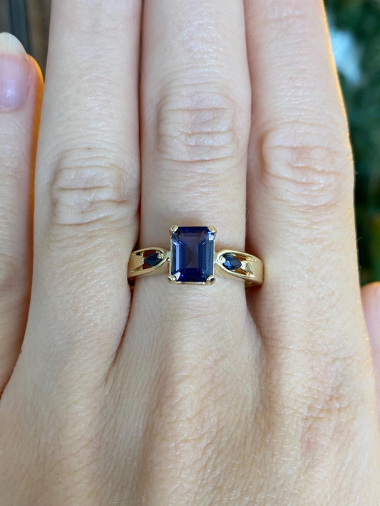 Solid 14k Yellow Gold Tanzanite Blue Sapphire Ring - Size 9.5