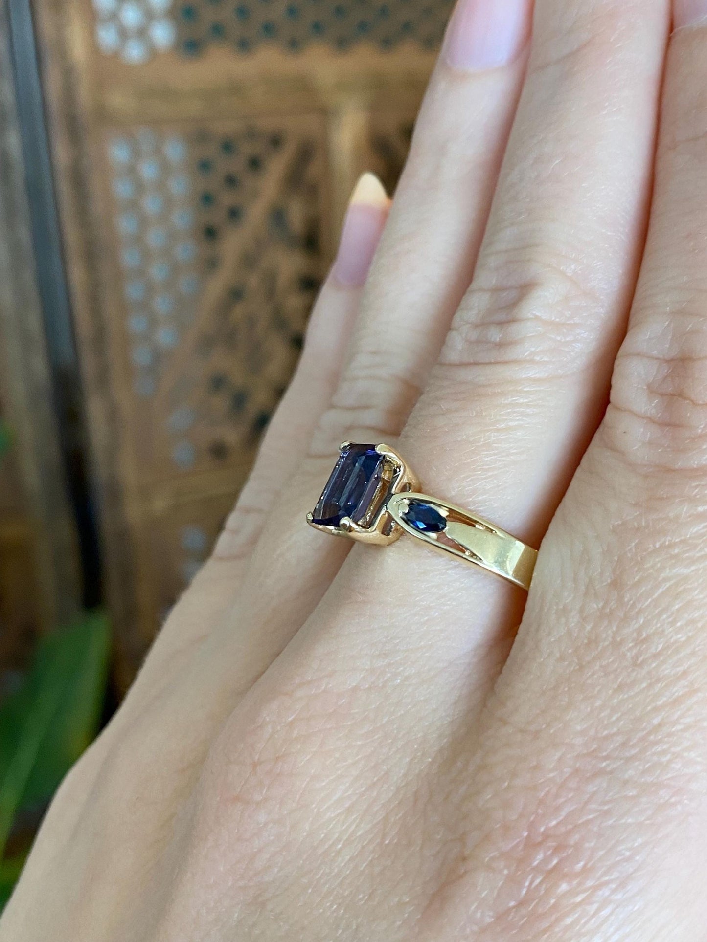 Solid 14k Yellow Gold Tanzanite Blue Sapphire Ring - Size 9.5