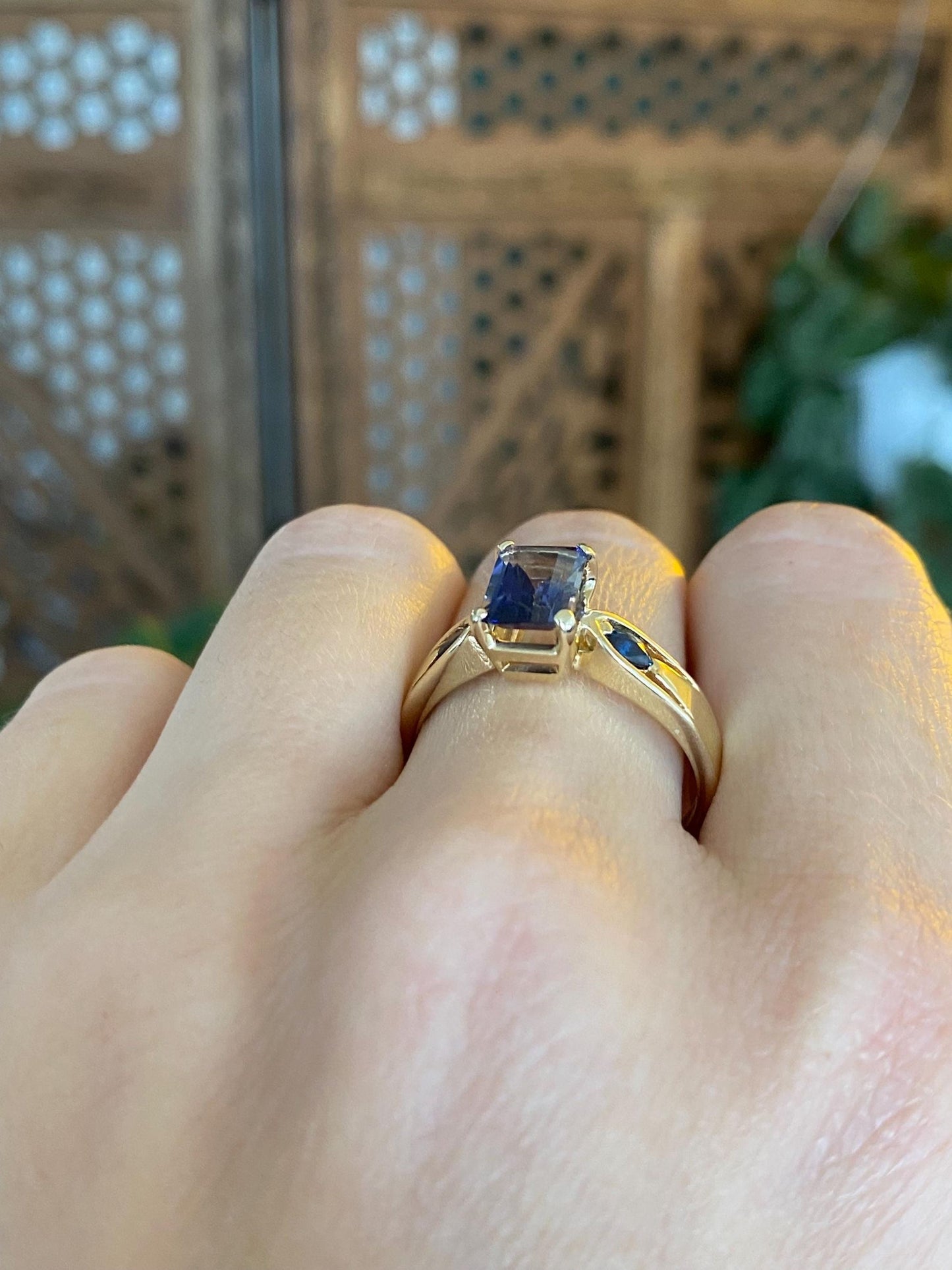 Solid 14k Yellow Gold Tanzanite Blue Sapphire Ring - Size 9.5