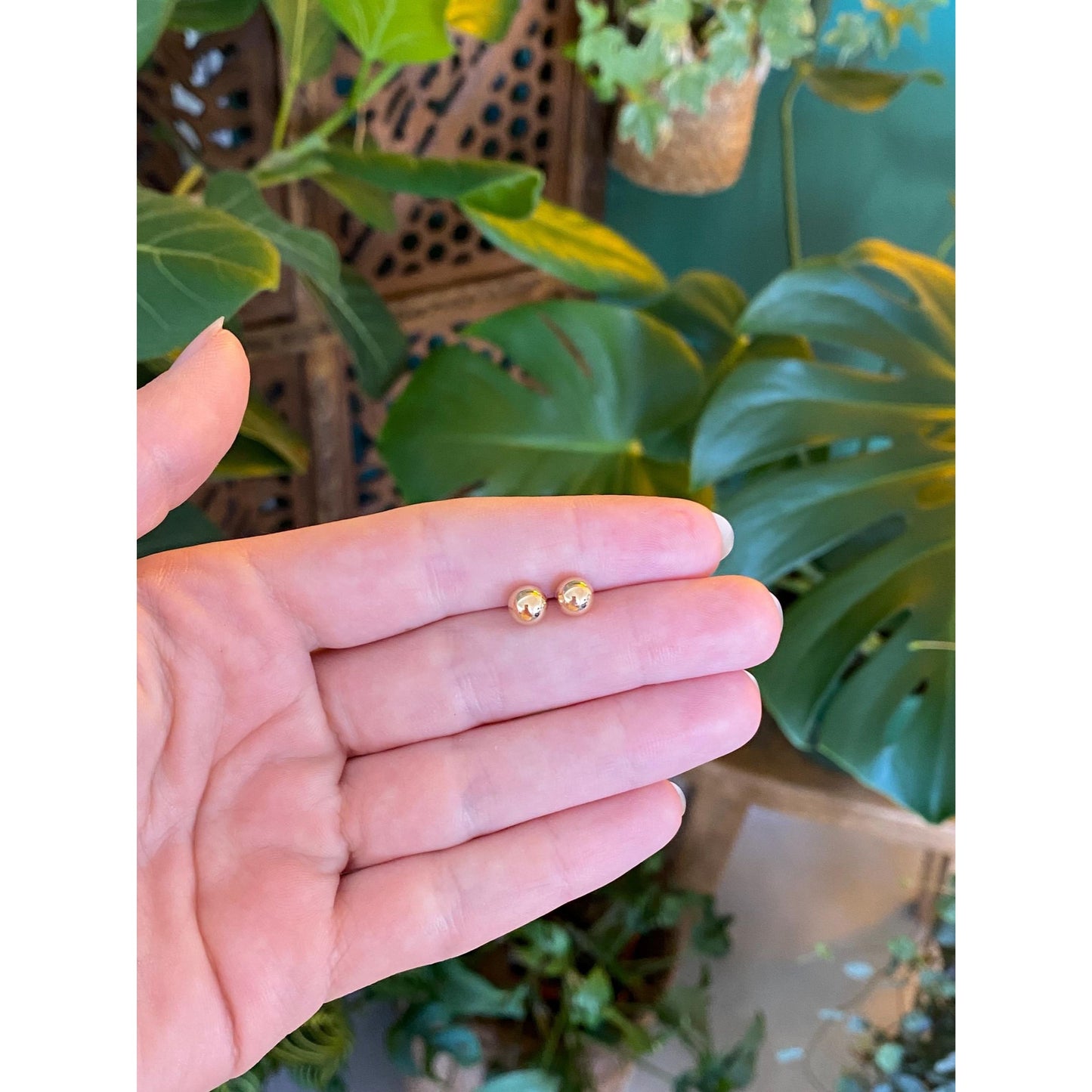 Vintage 14k Yellow Gold Ball Stud Earrings