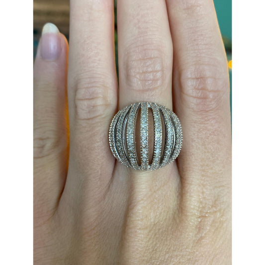 Vintage Solid 18k White Gold Diamond Domed Ring - Size 7