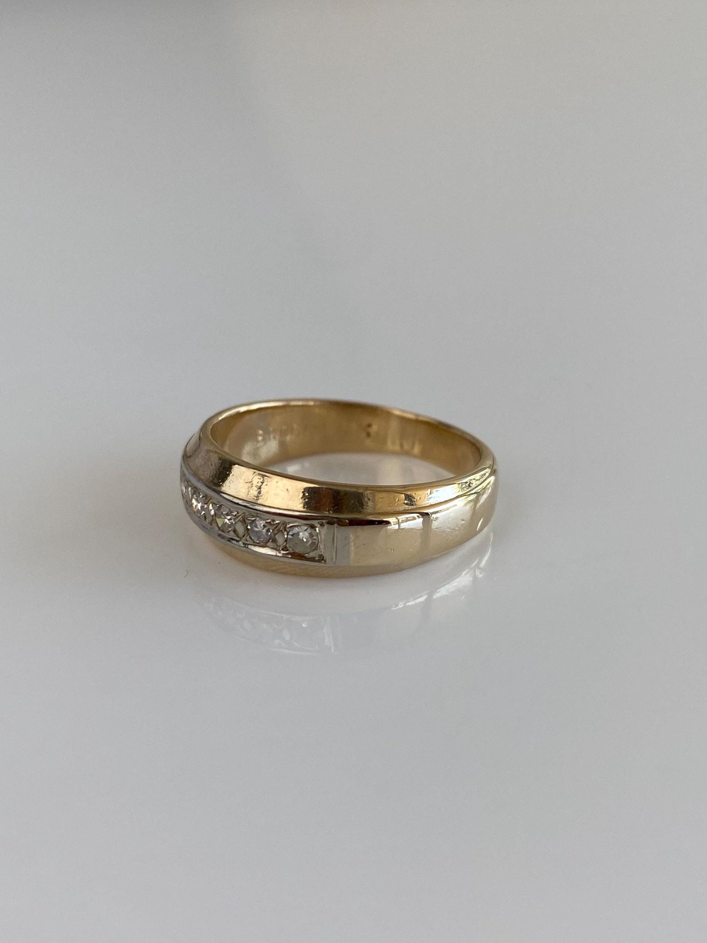 Vintage Solid 14k White & Yellow Gold Diamond Ring Band - Size 6.25