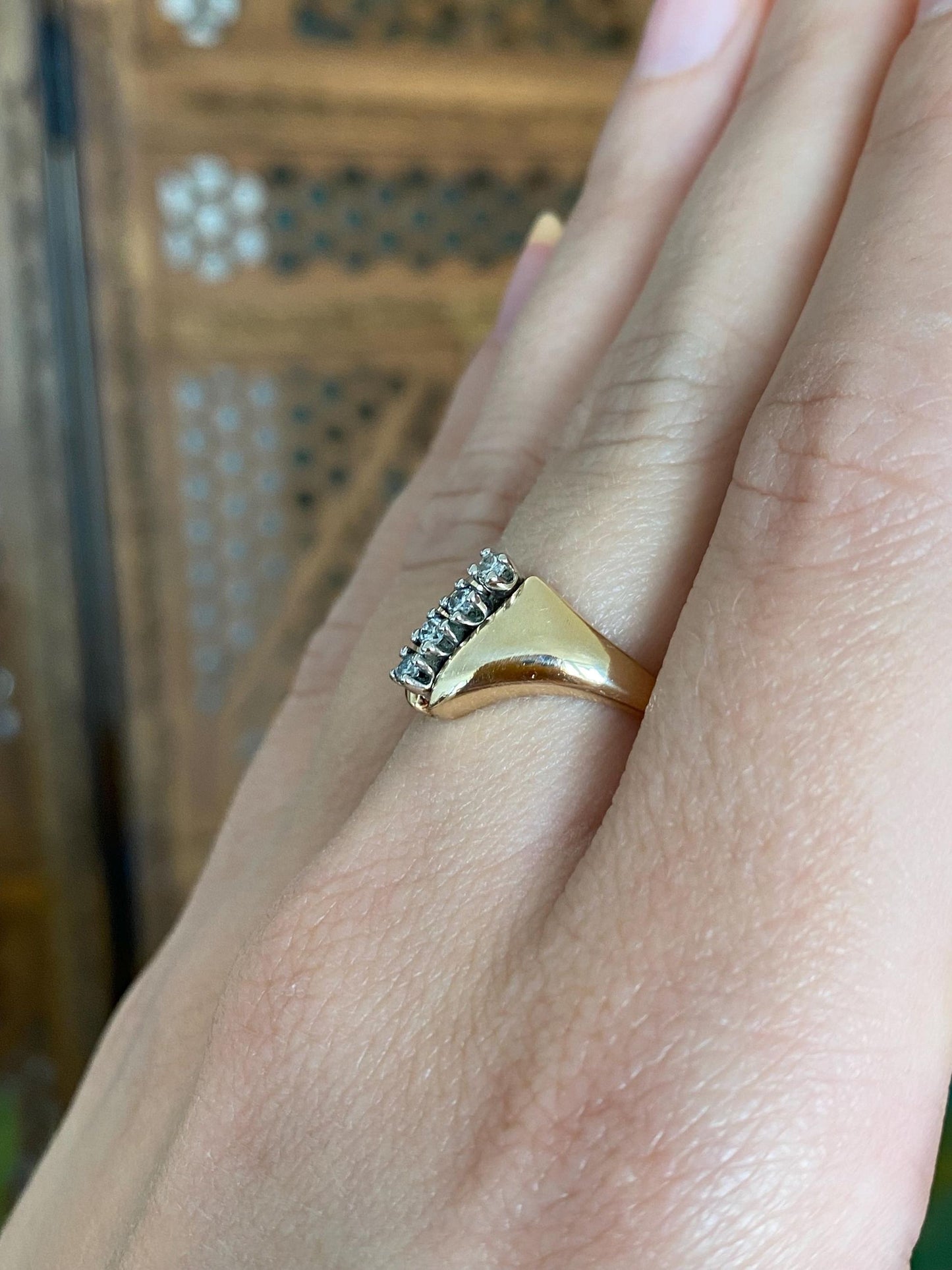 Vintage Solid 14k White & Yellow Gold Diamonds Ring - Size 6.5