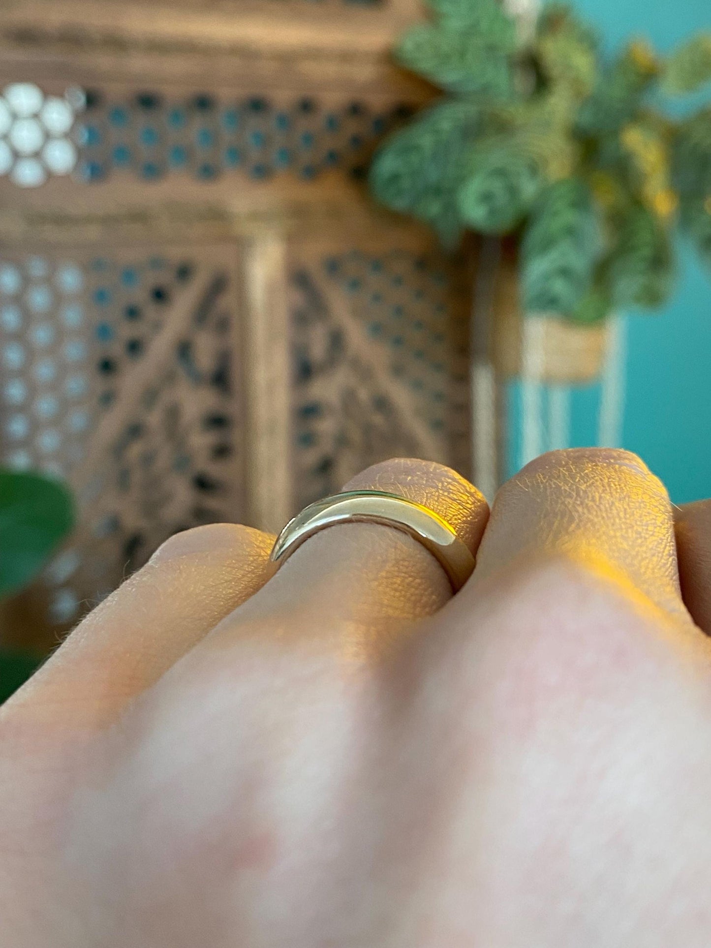 Vintage Solid 10k Yellow Gold Ring Band - Size 4.5