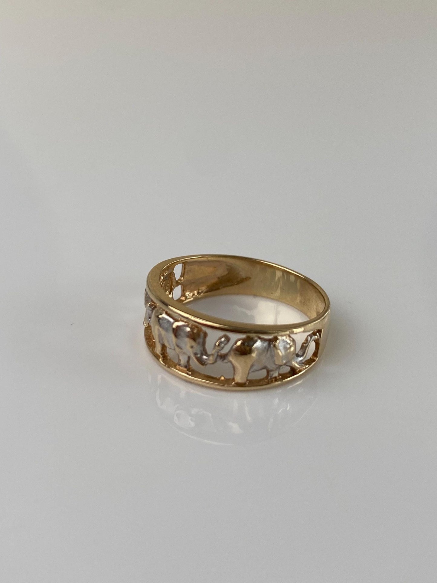 Vintage Solid 10k White & Yellow Gold Elephants Ring Band - Size 6.75