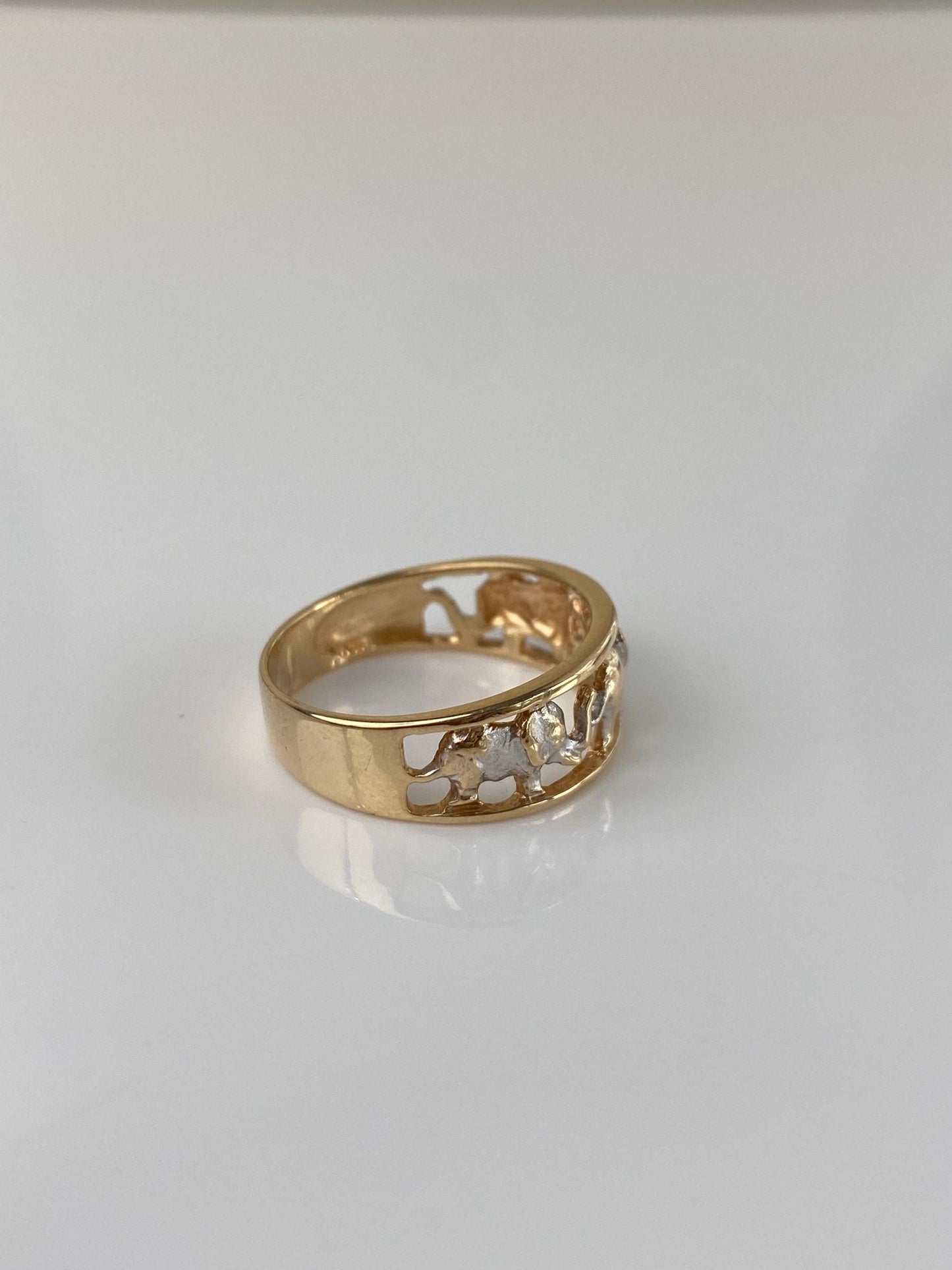 Vintage Solid 10k White & Yellow Gold Elephants Ring Band - Size 6.75