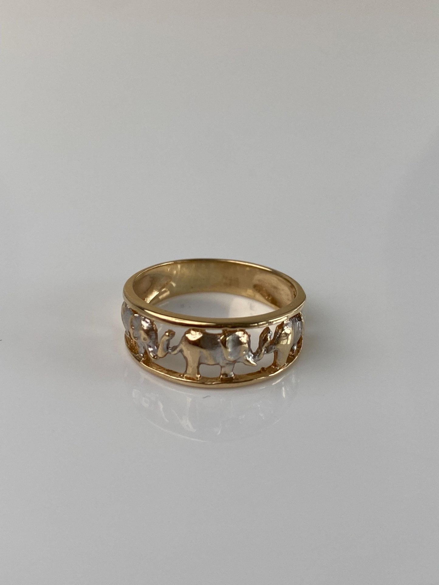 Vintage Solid 10k White & Yellow Gold Elephants Ring Band - Size 6.75