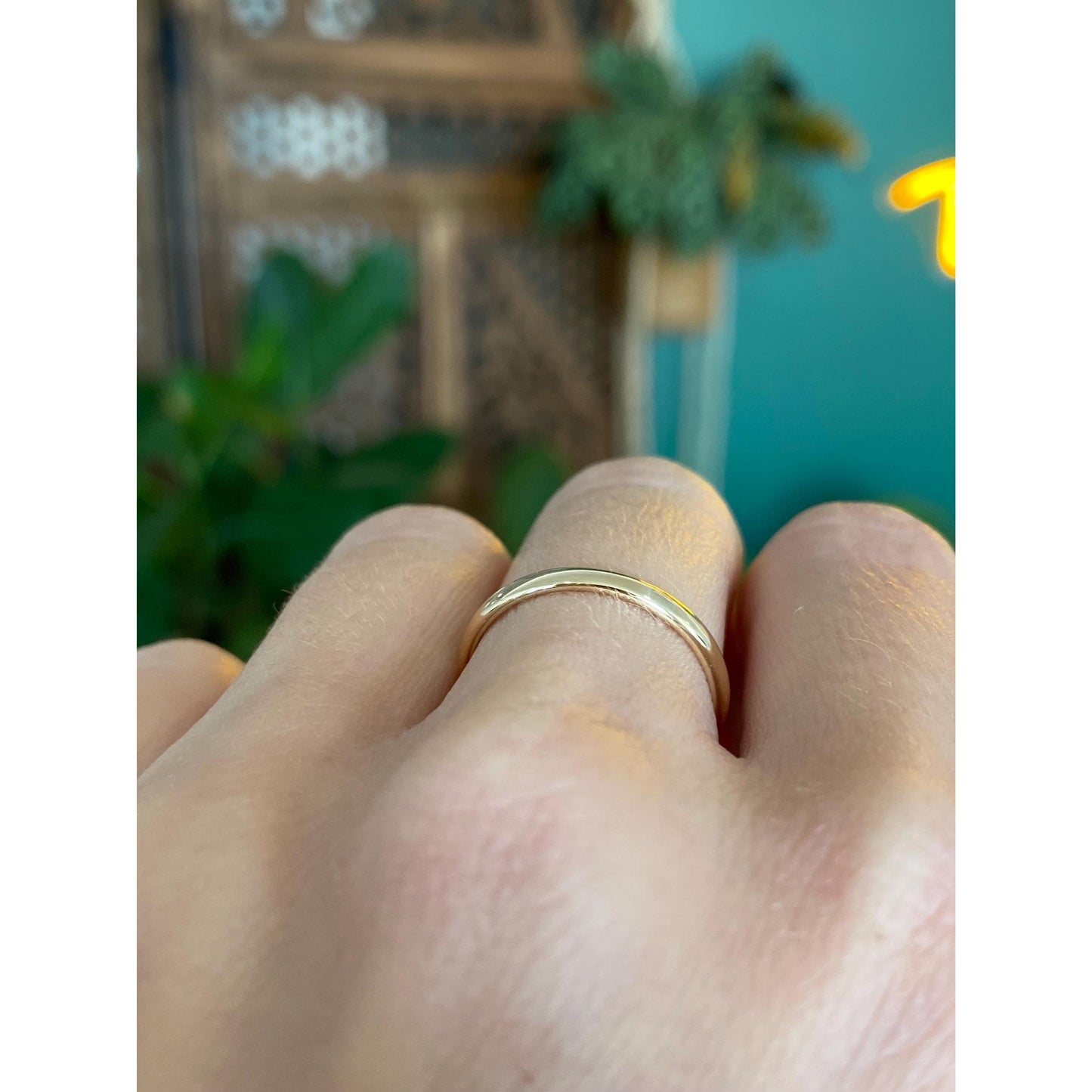 Vintage Solid 14k Yellow Gold Slim Ring Band - Size 6.25