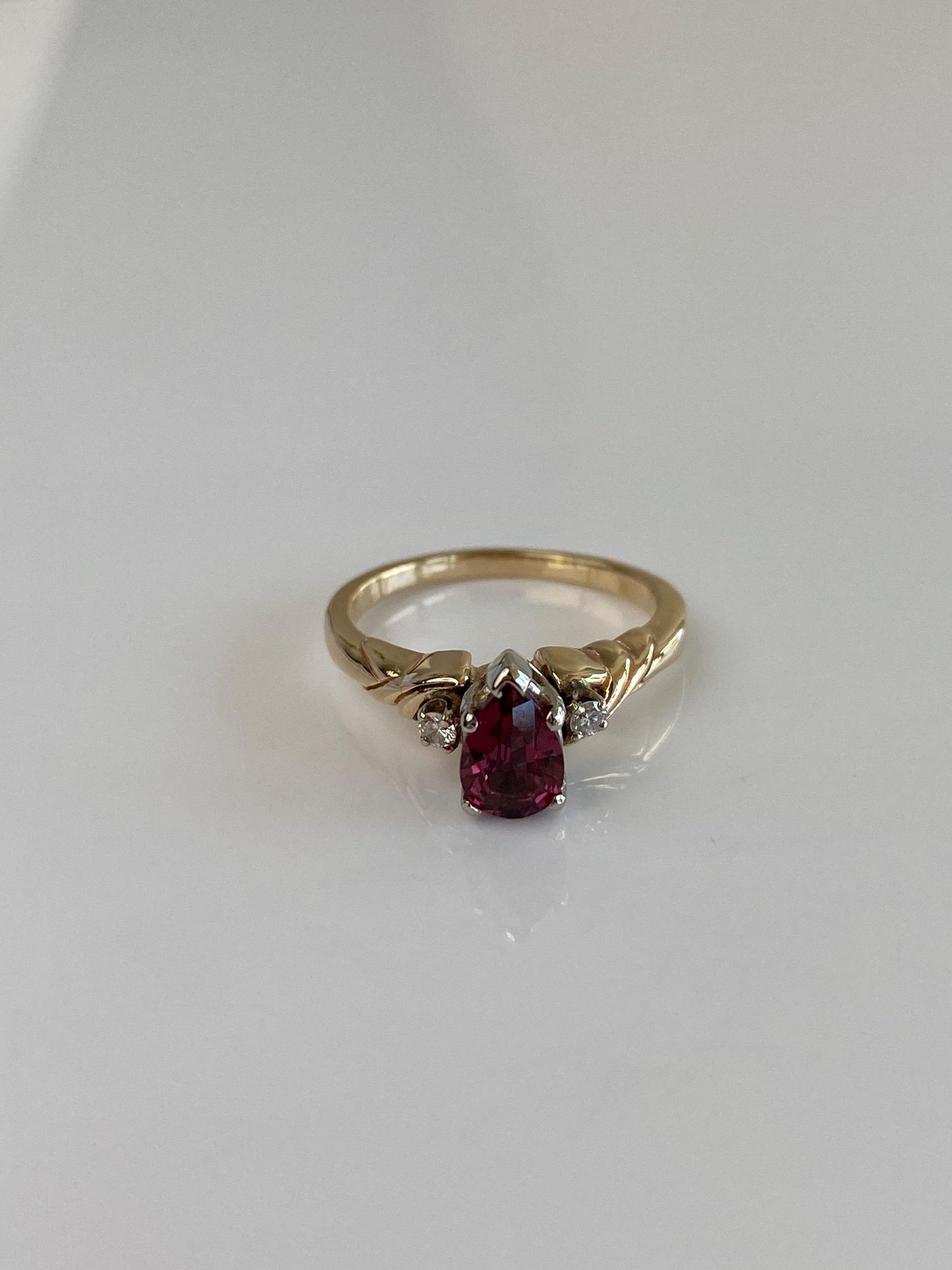 Vintage Solid 14k White & Yellow Gold Pink Tourmaline Diamond Ring - Size 6.25