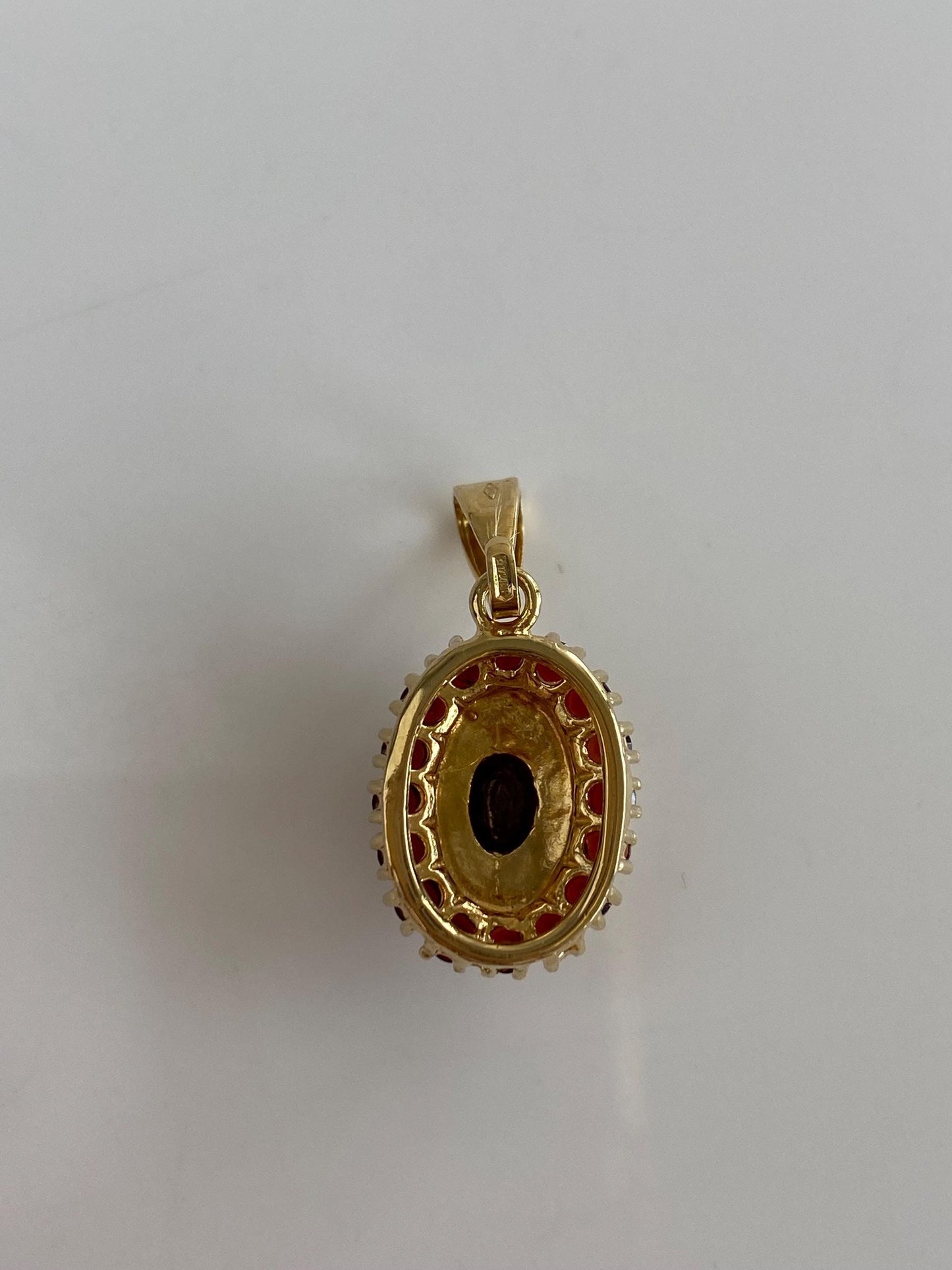Vintage Solid 18k Yellow Gold Garnet Halo Charm