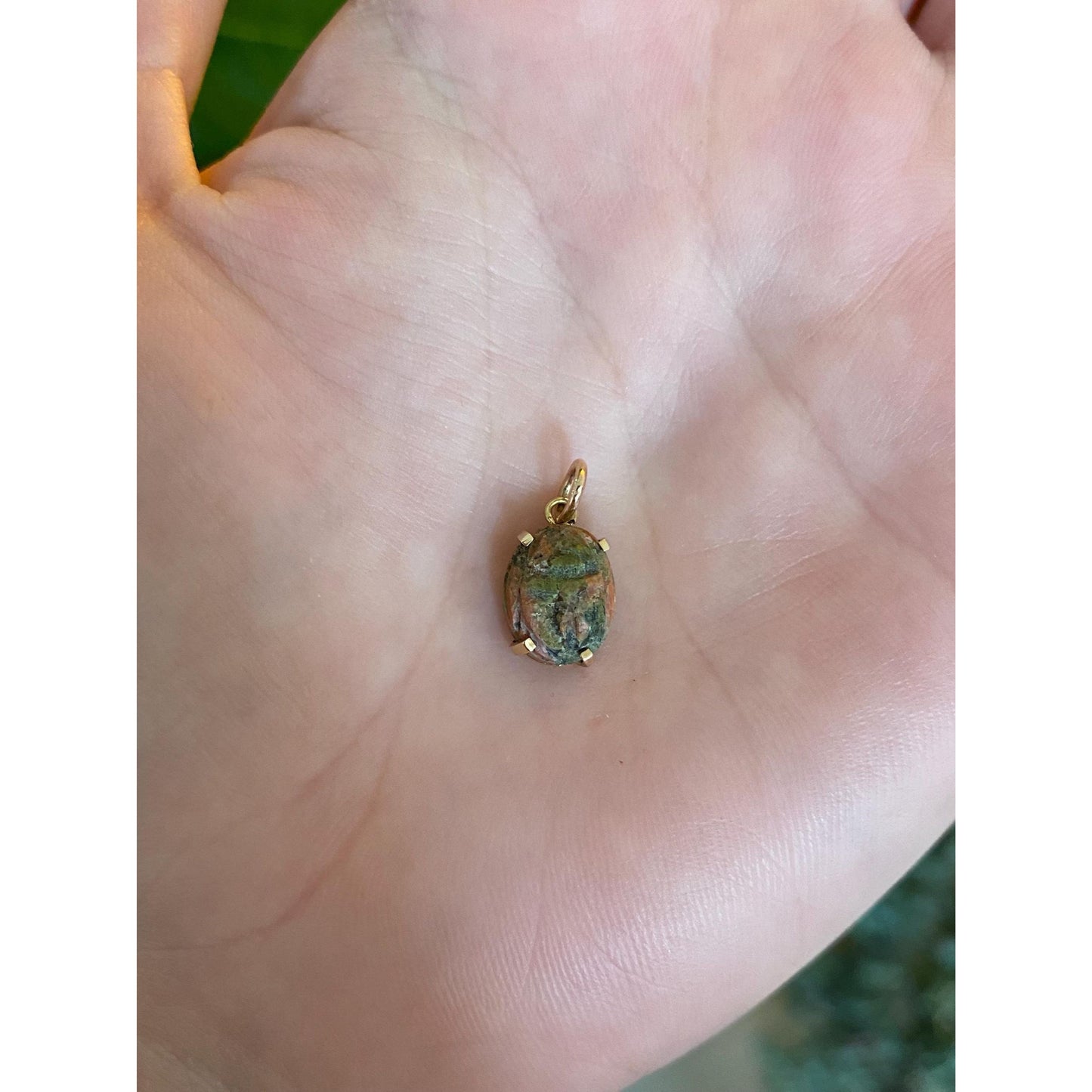 Vintage Solid 10k Yellow Gold Little Carved Agate Scarab Charm