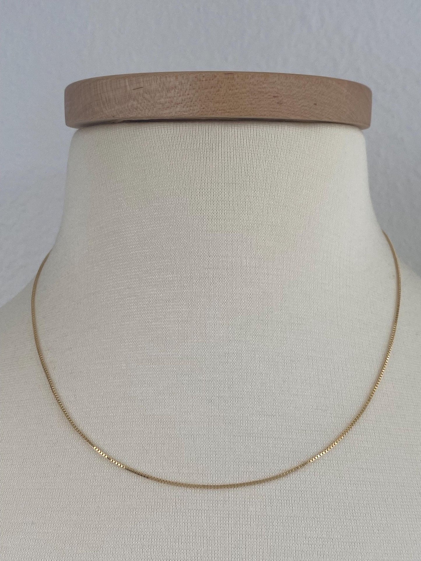 Vintage Solid 14k Yellow Gold Box Chain Necklace - 18 inches