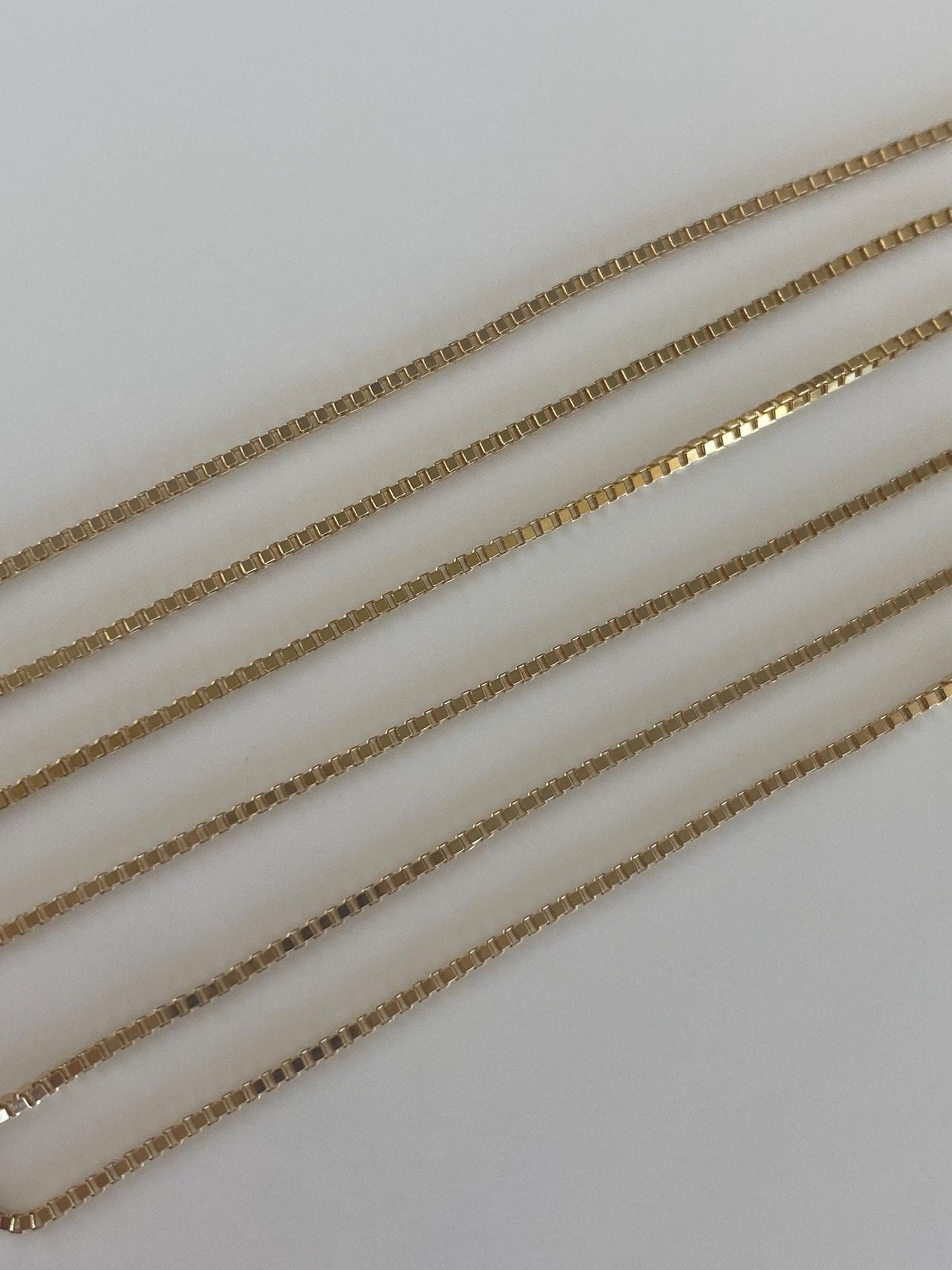 Vintage Solid 14k Yellow Gold Box Chain Necklace - 18 inches