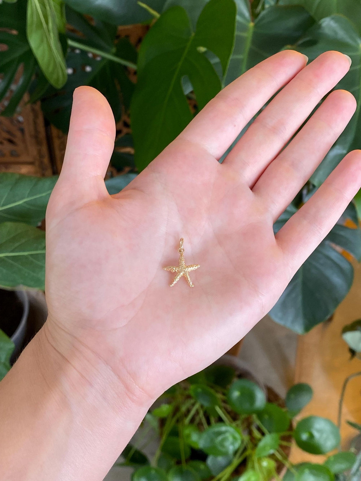 Vintage Solid 14k Yellow Gold Starfish Charm