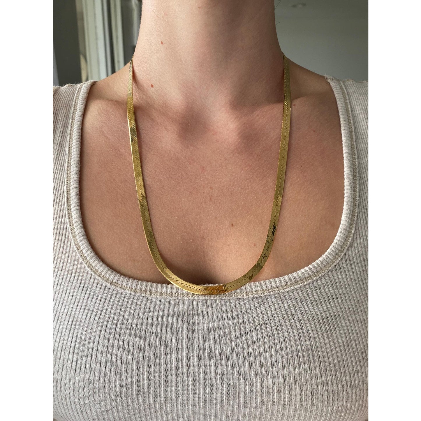 Vintage Solid 14k Yellow Gold Herringbone Chain Necklace - 24 inches