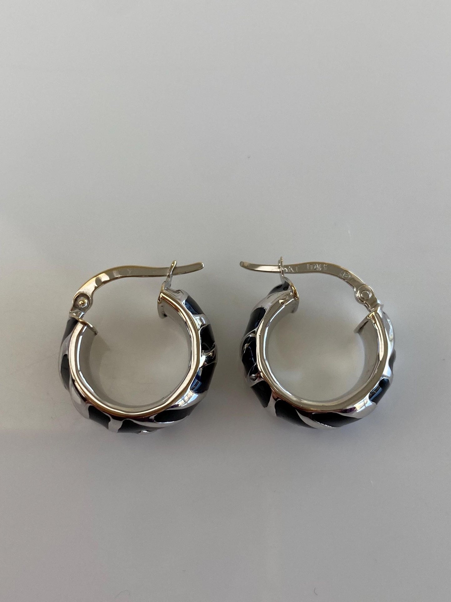 Vintage 14k White Gold Black Enamel Zebra Print Hoop Earrings