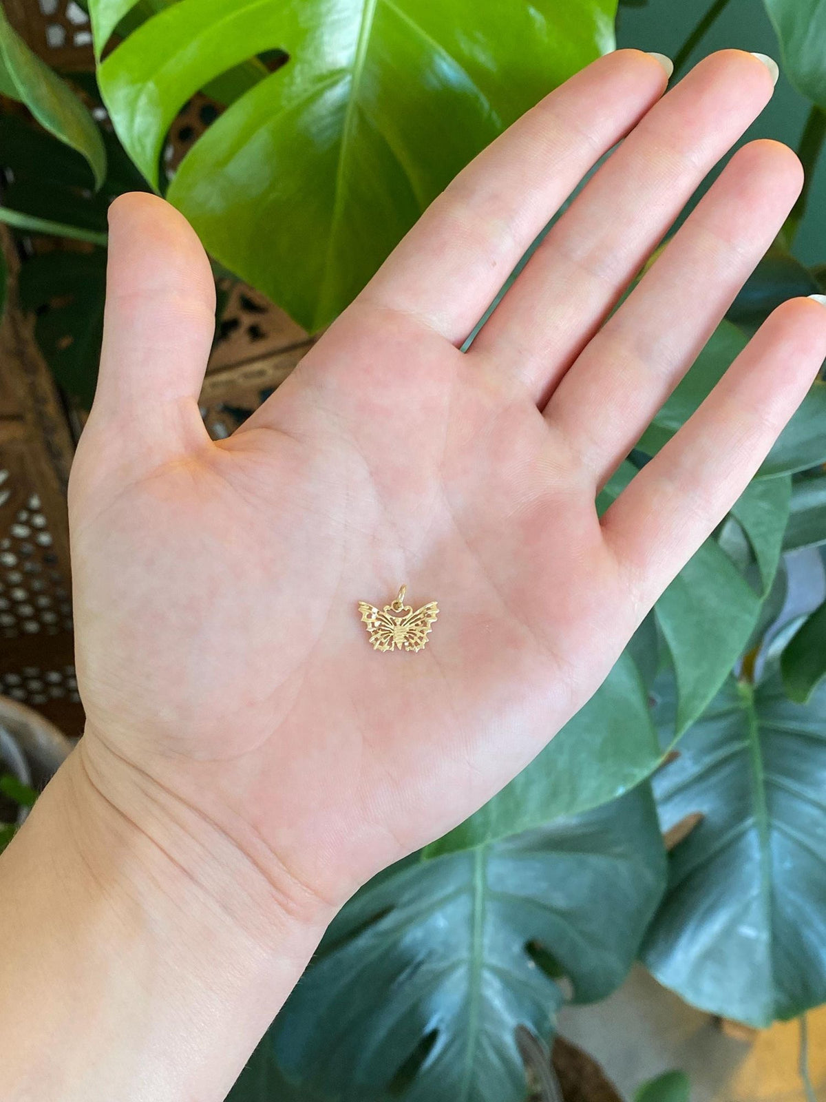 Vintage Solid 14k Yellow Gold Diamond Cut Butterfly Charm