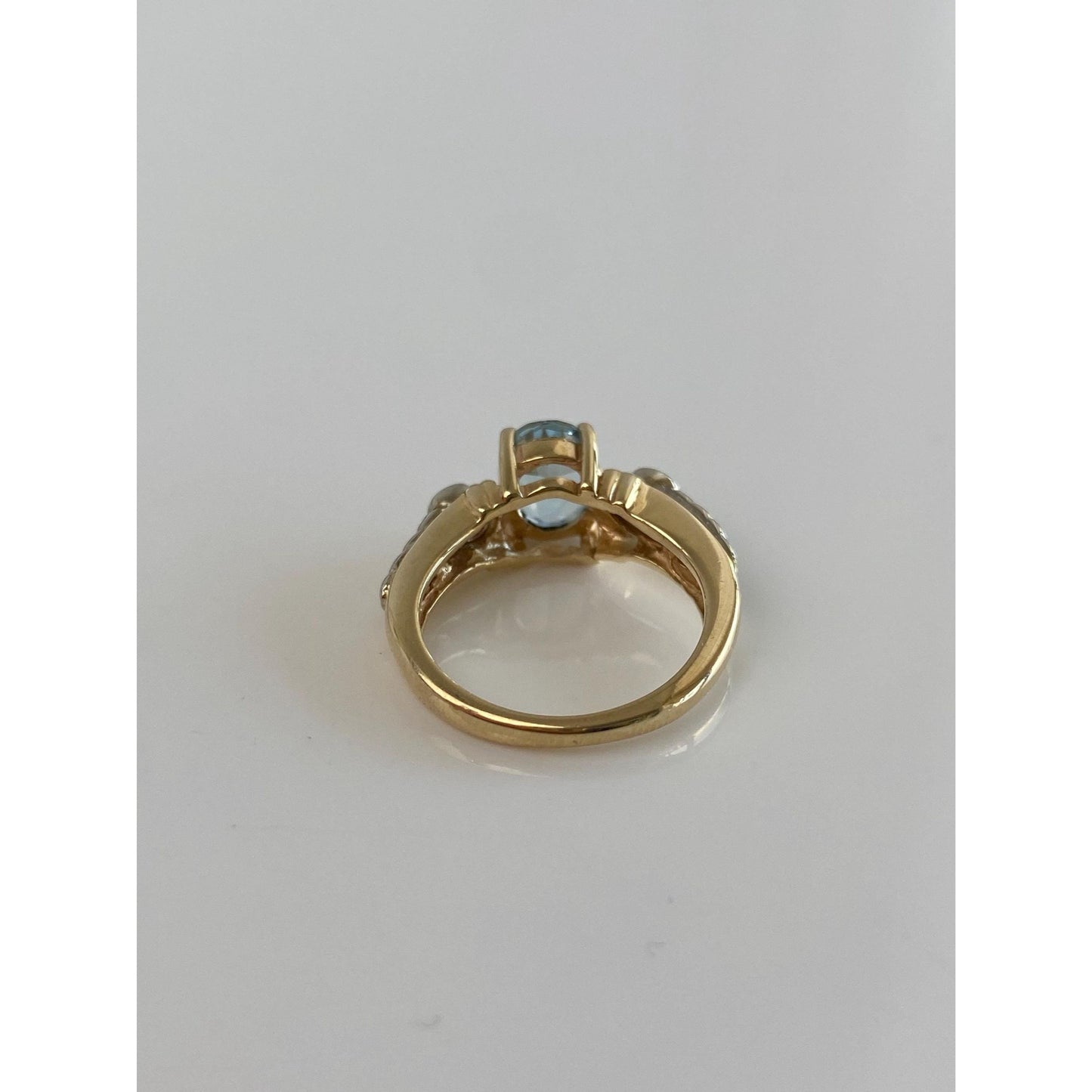 Vintage Solid 14k White & Yellow Gold Diamond Aquamarine Ring - Size 4.25