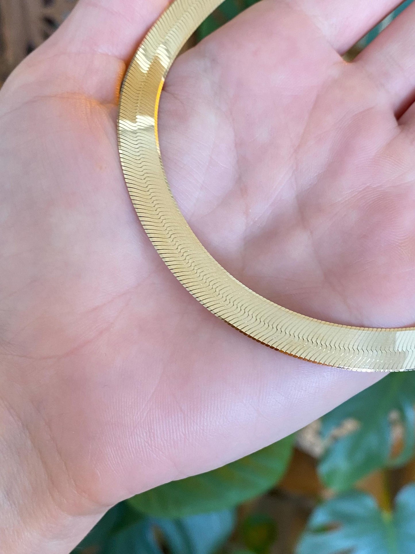 Vintage Solid 14k Yellow Gold Wide Herringbone Chain Necklace - 16.25 inches