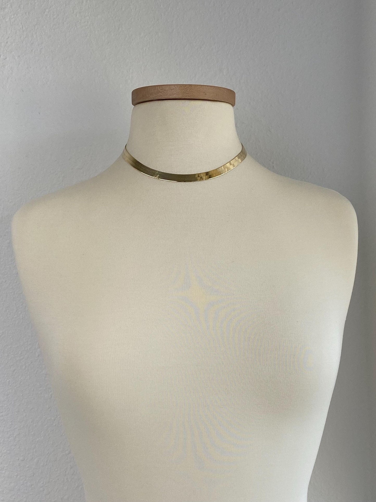 Vintage Solid 14k Yellow Gold Wide Herringbone Chain Necklace - 16.25 inches