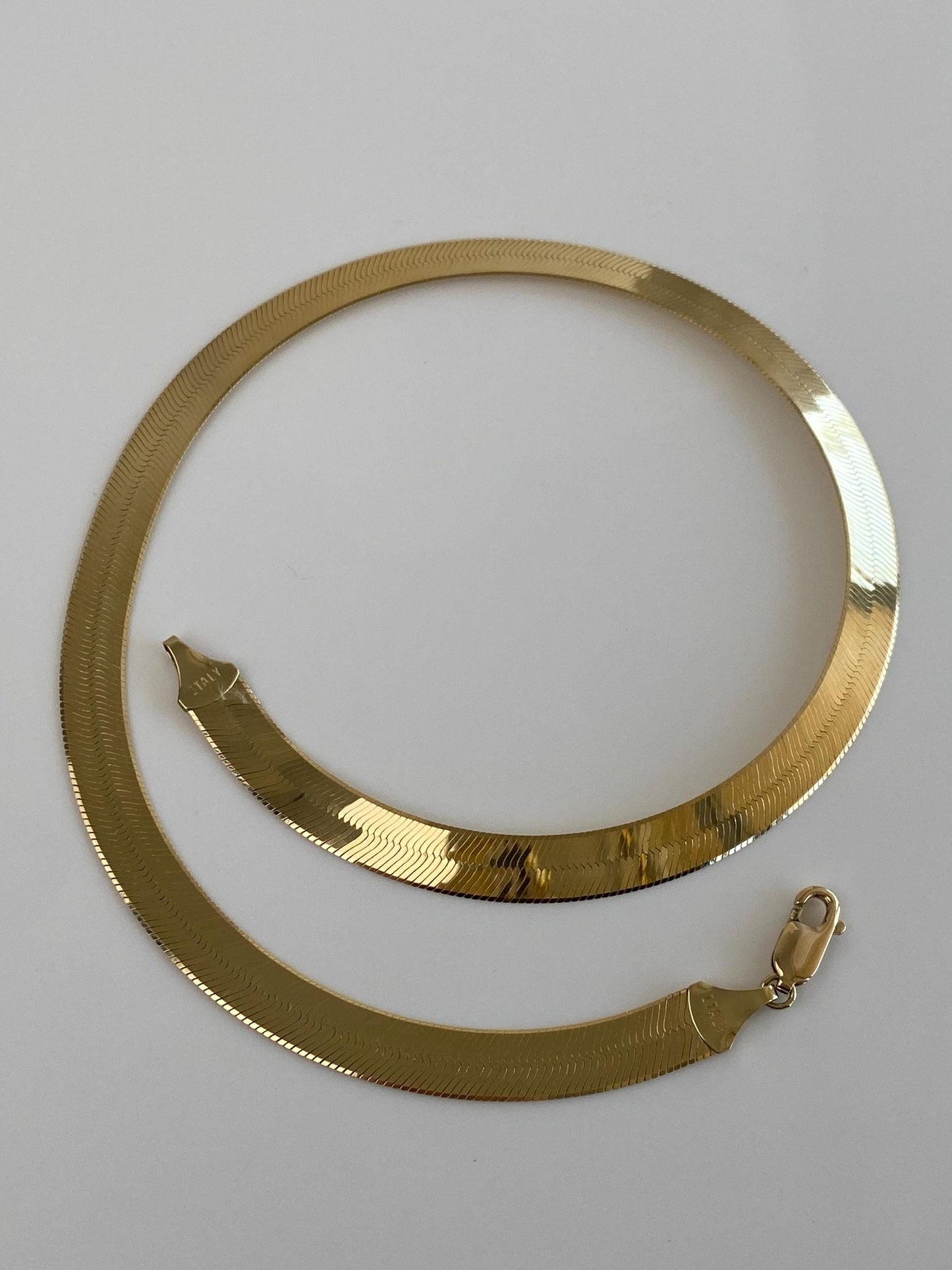 Vintage Solid 14k Yellow Gold Wide Herringbone Chain Necklace - 16.25 inches