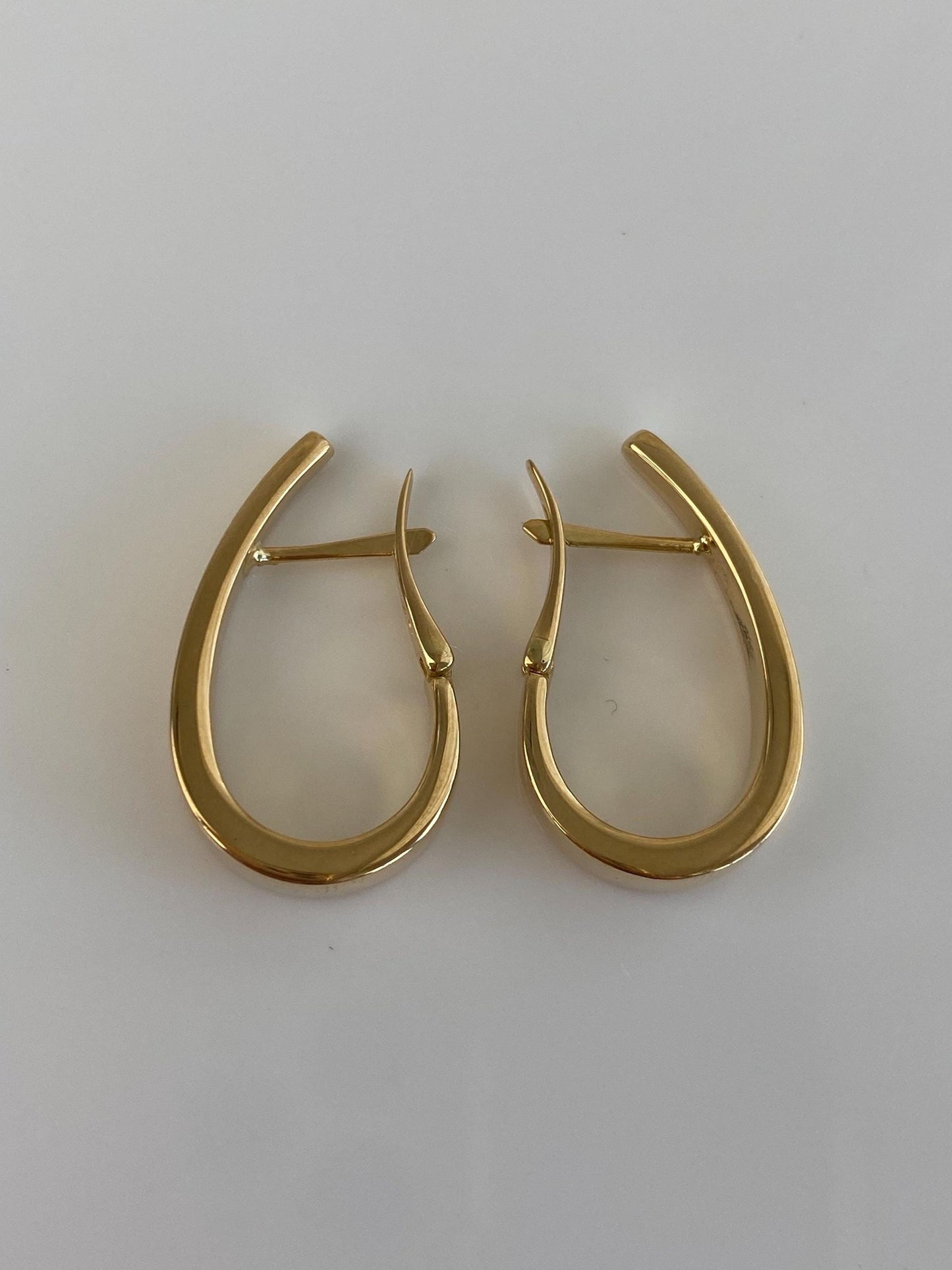 Vintage 18k Yellow Gold Drop Earrings