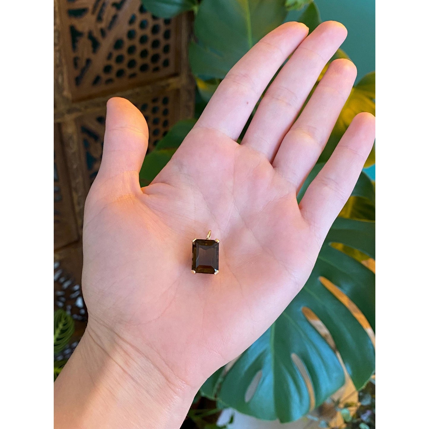 Vintage Solid 18k Yellow Gold Smokey Quartz Charm