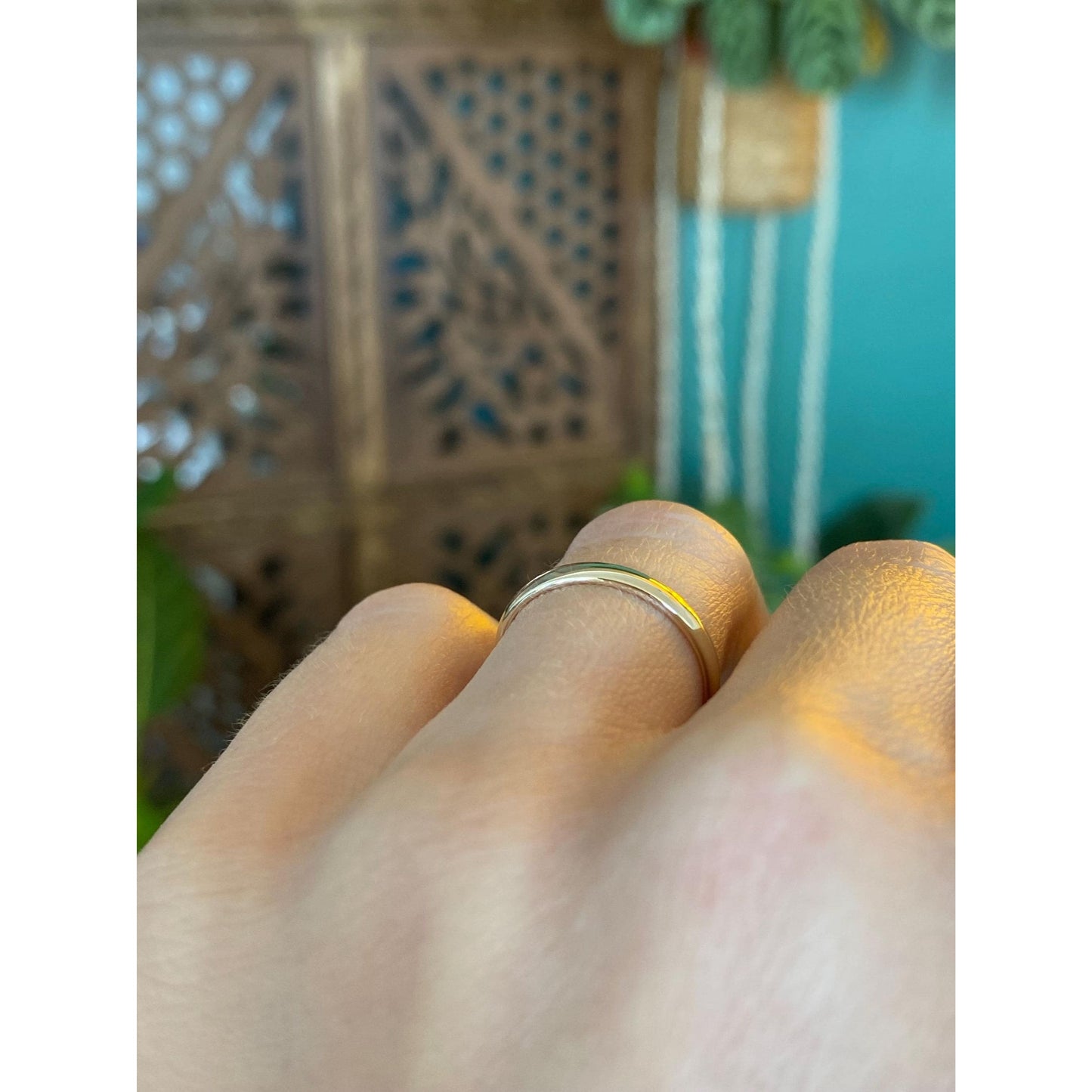 Vintage Solid 14k Yellow Gold Slim Ring Band - Size 5.75