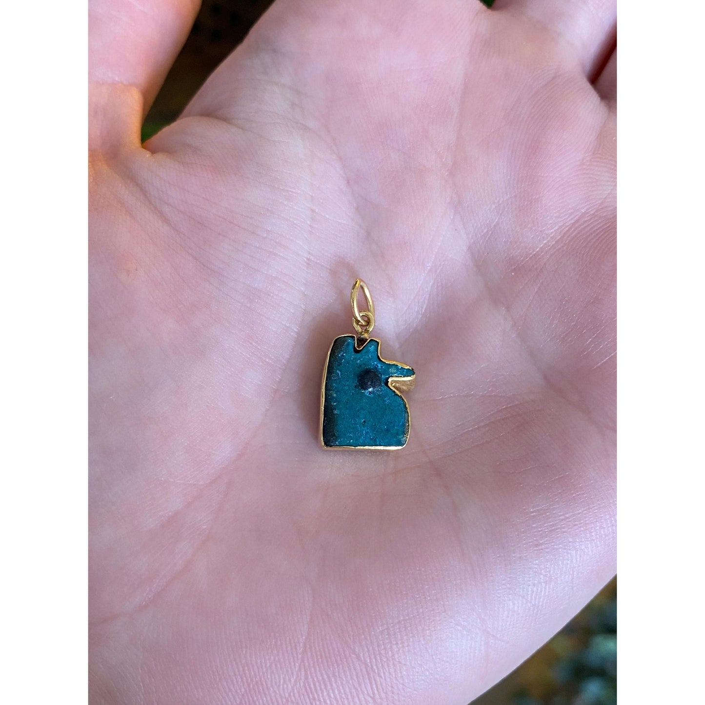 Vintage Solid 18k Yellow Gold Clay Charm