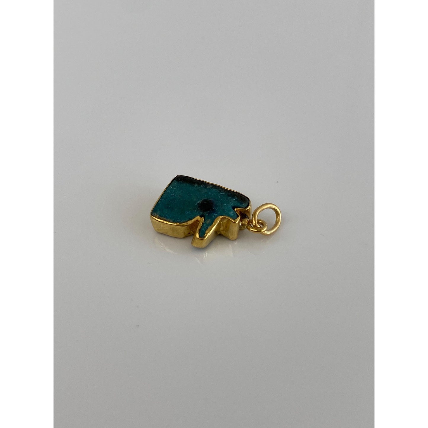 Vintage Solid 18k Yellow Gold Clay Charm