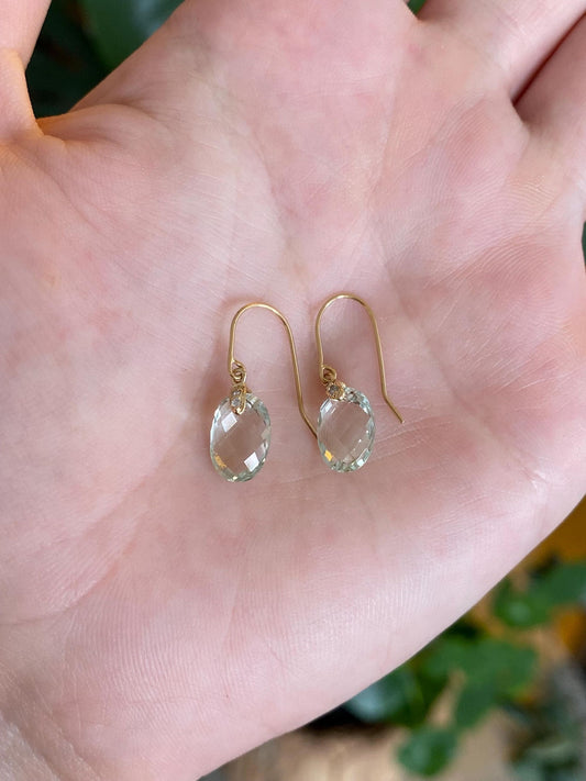Vintage Solid 14k Yellow Gold Faceted Aquamarine Clear Sapphire Dangle Earrings
