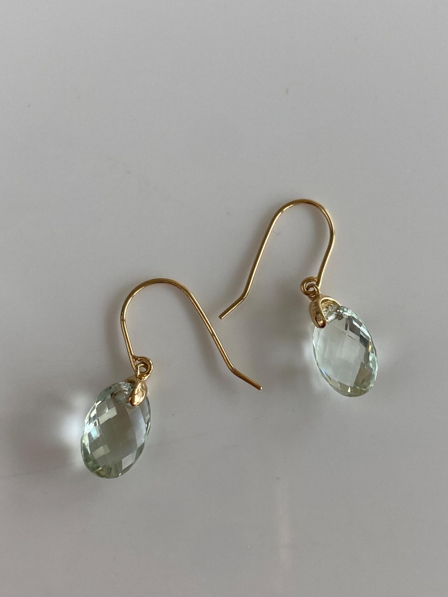 Vintage Solid 14k Yellow Gold Faceted Aquamarine Clear Sapphire Dangle Earrings
