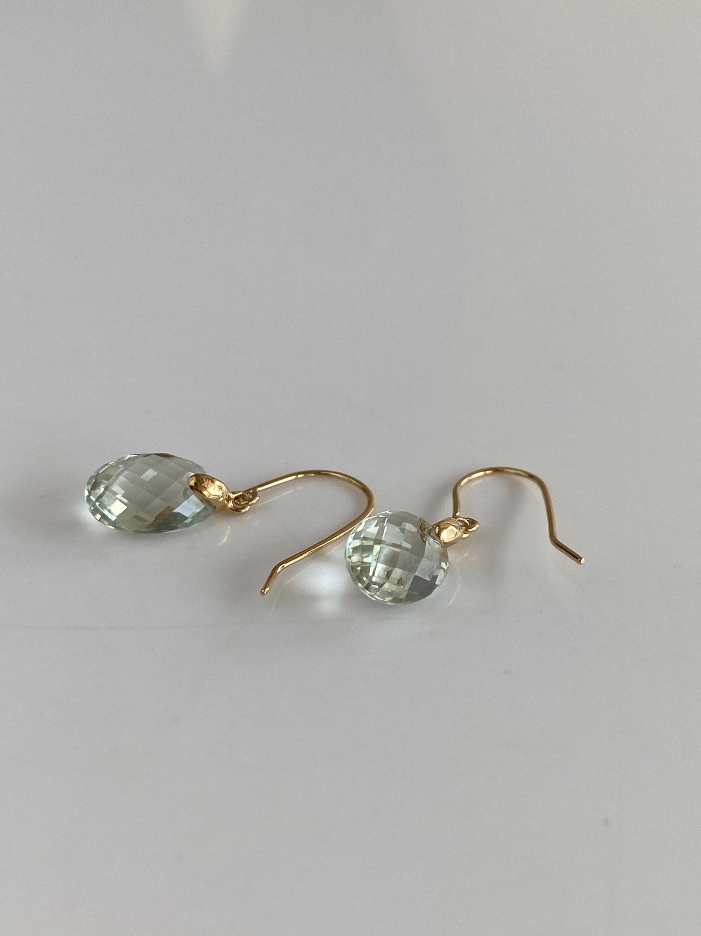 Vintage Solid 14k Yellow Gold Faceted Aquamarine Clear Sapphire Dangle Earrings